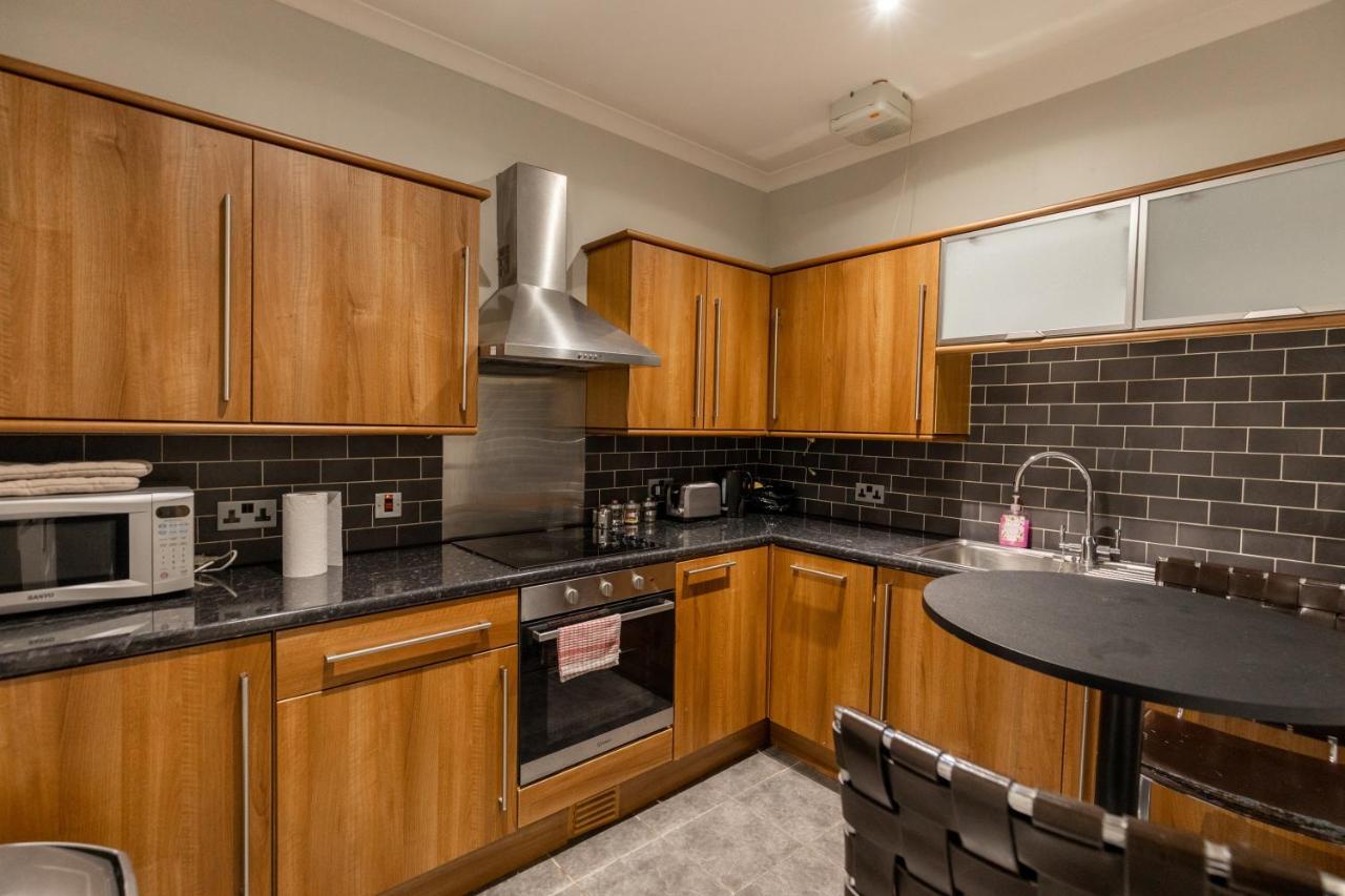 Two Bedroom Apartment Within Walking Distance To City Centre Единбург Екстер'єр фото