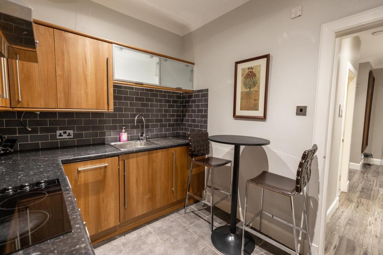 Two Bedroom Apartment Within Walking Distance To City Centre Единбург Екстер'єр фото